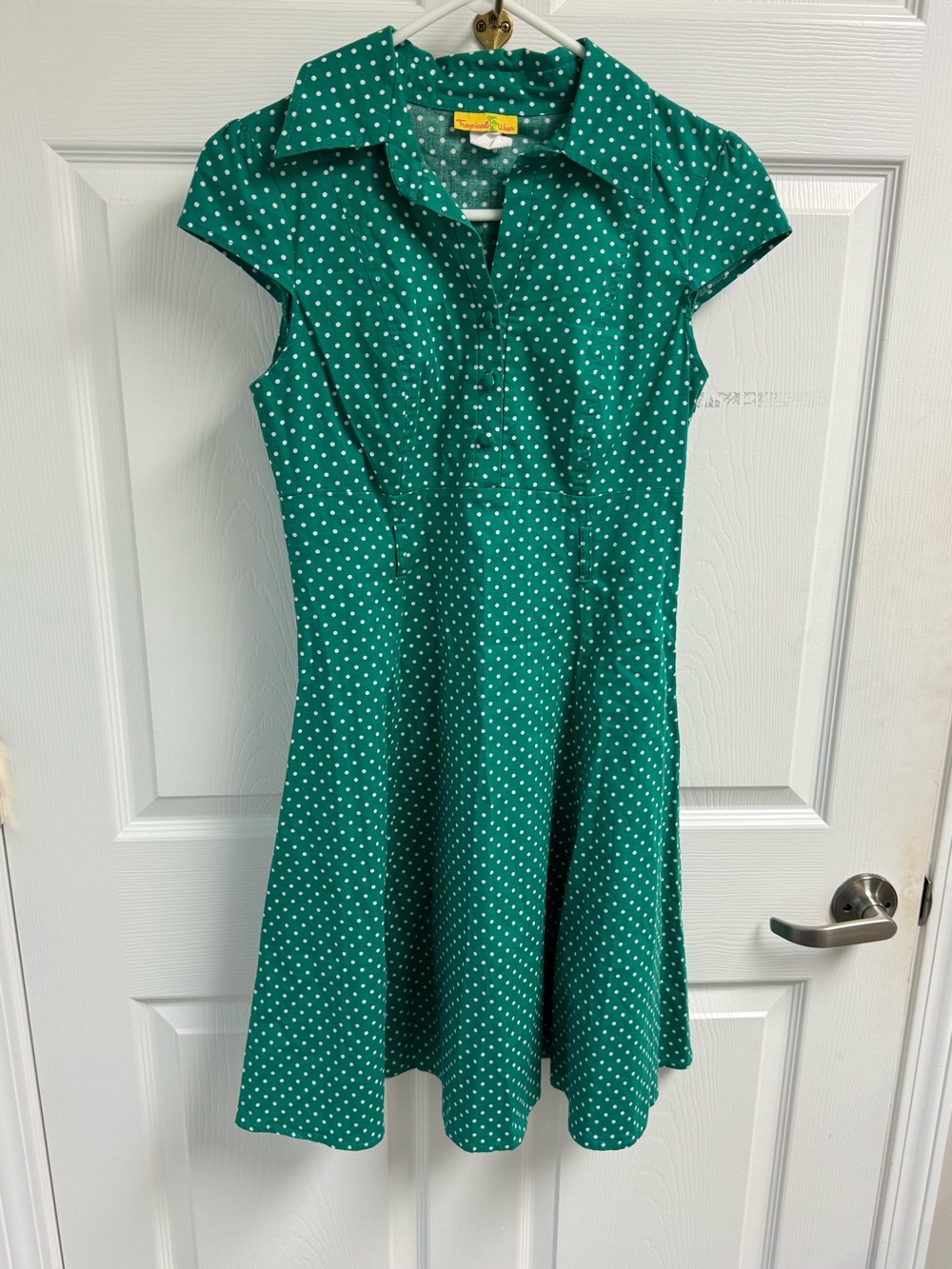 Green Polka Dot Fit & Flare Dress Tropical Wear Vintage Runs Small Retro